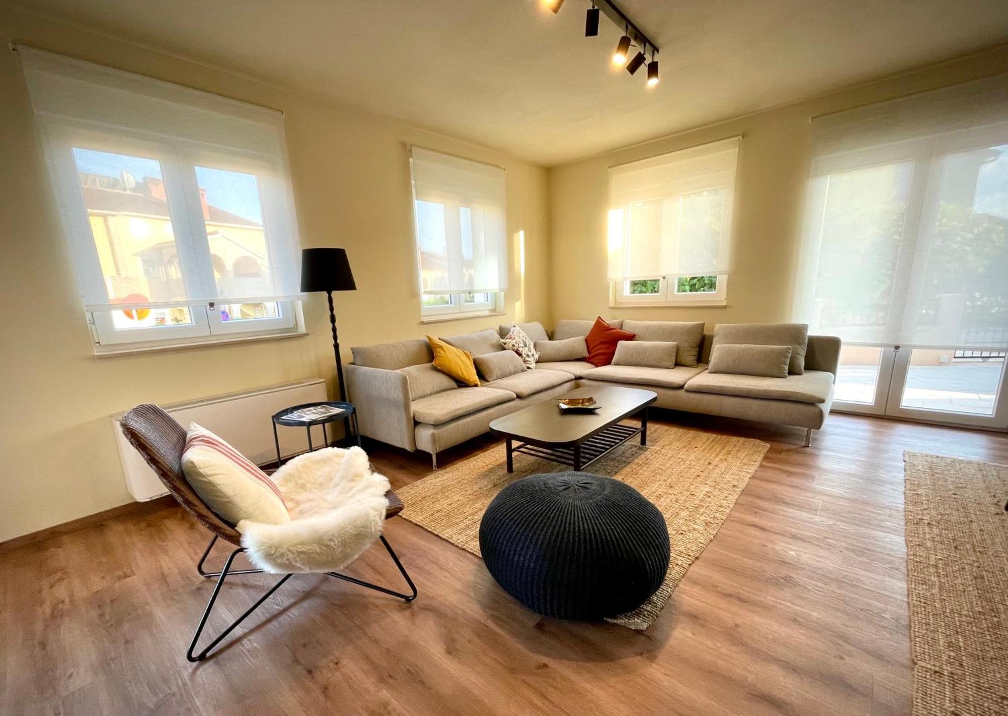 Appartments Smrikve Apartman *